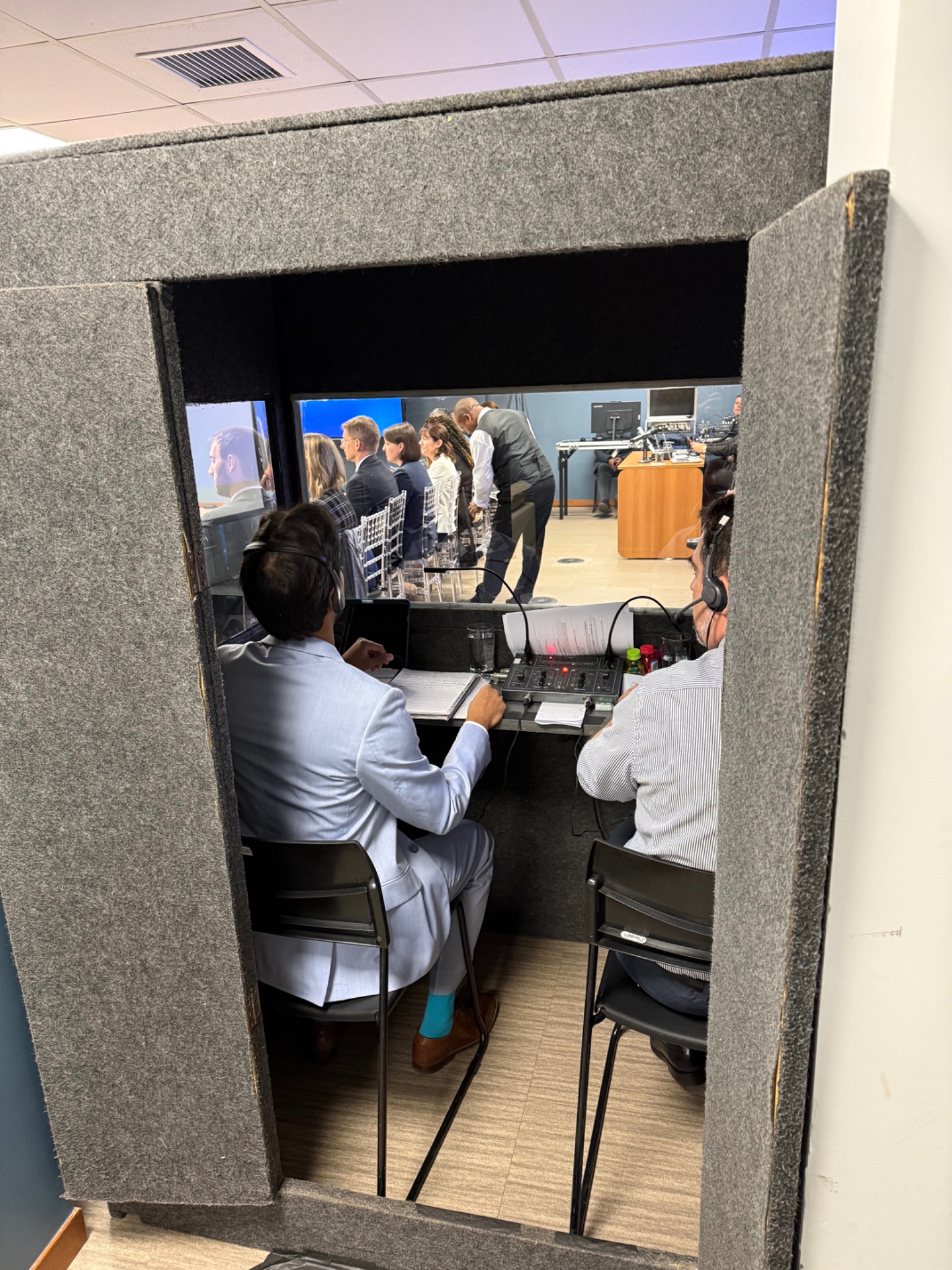 Documentary image related to Interpretation Equipment